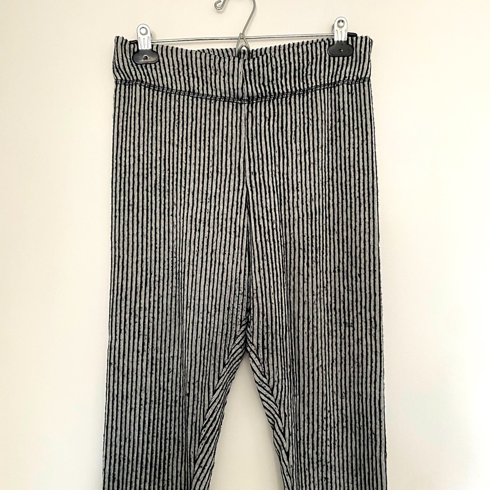 Free People knit striped leggings